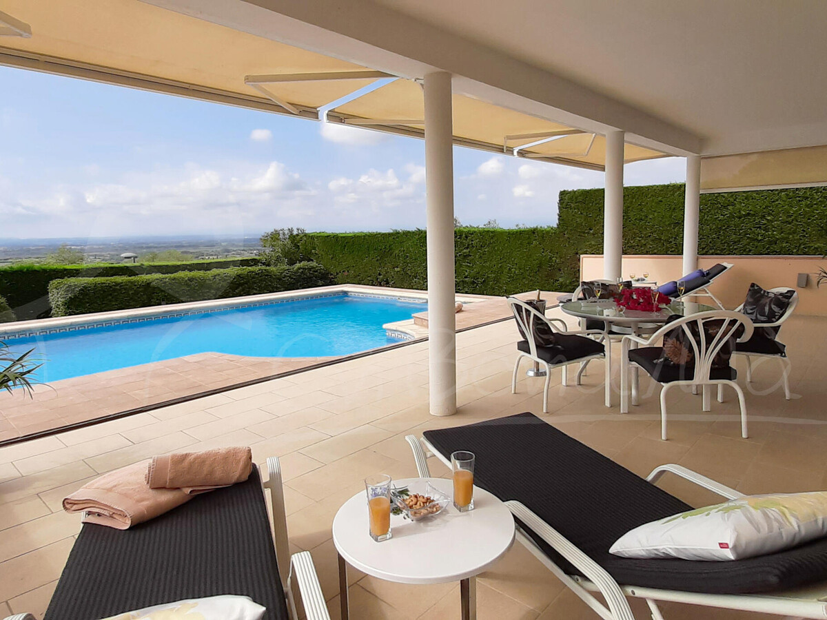 Villa Balmes : luxe avec piscine face à la baie de Rosas - Photo 3