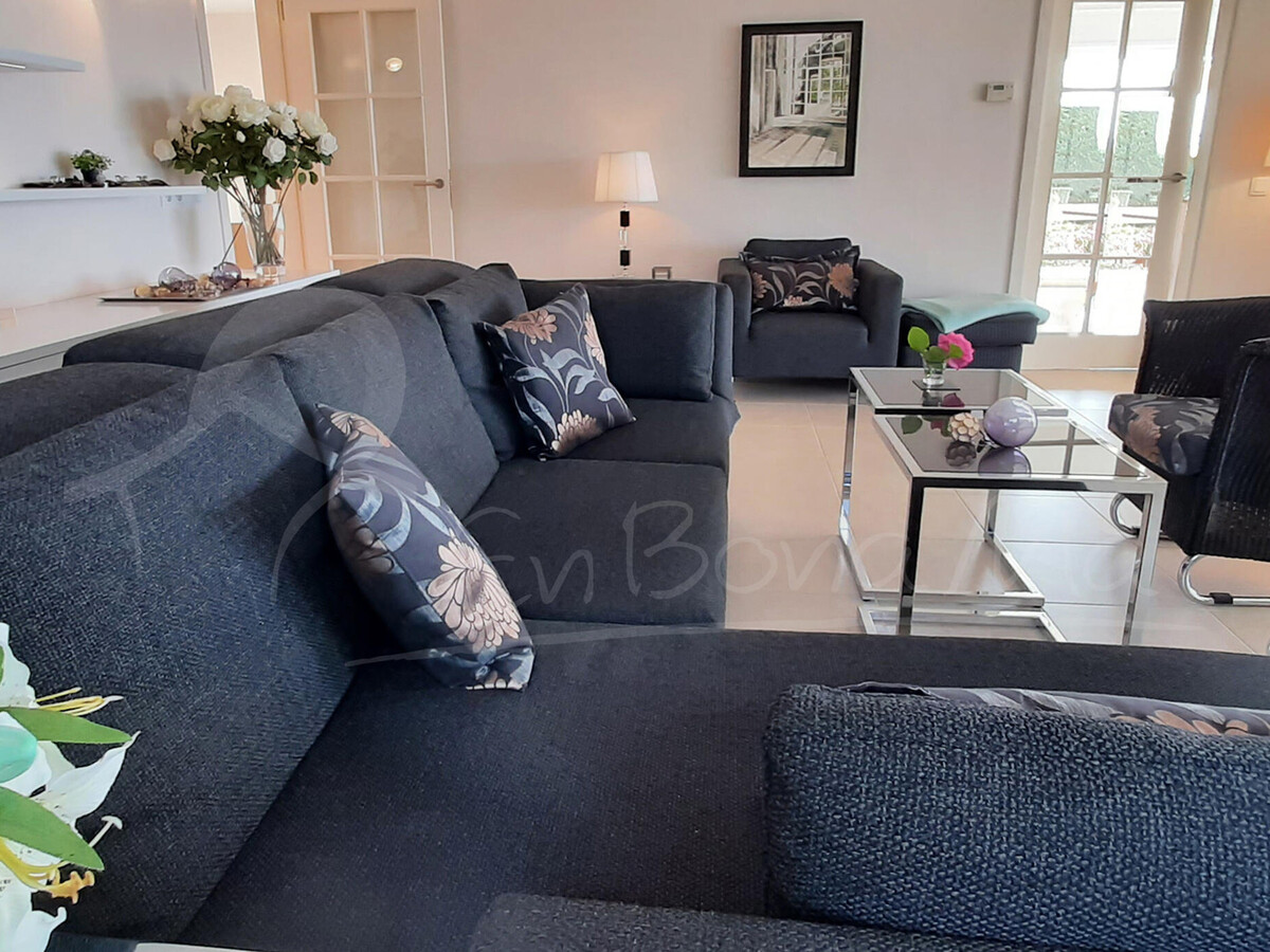 Villa Balmes : luxe avec piscine face à la baie de Rosas - Photo 8