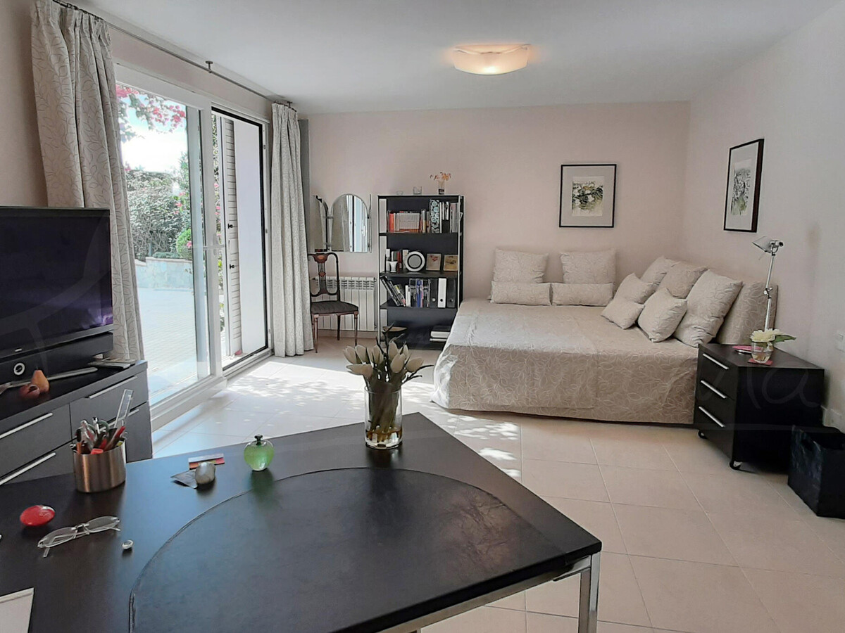 Villa Balmes : luxe avec piscine face à la baie de Rosas - Photo 25