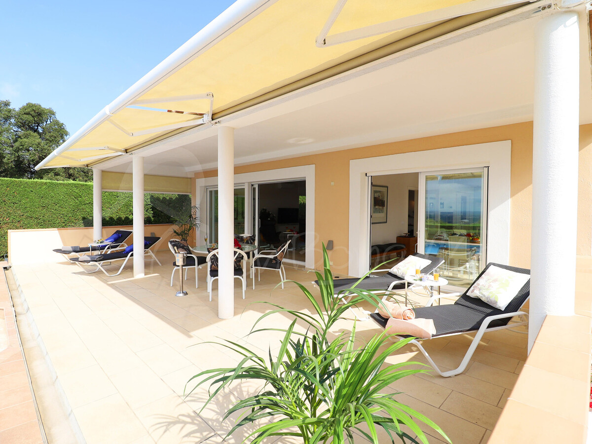 Villa Balmes : luxe avec piscine face à la baie de Rosas - Photo 29