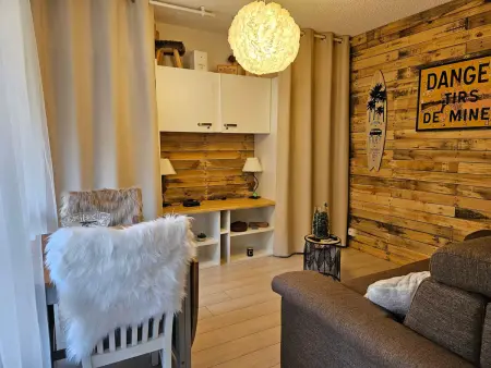 Studio rénové 24m² balcon forêt à Pra-Loup 1500 : photo 5