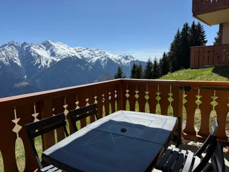 Appartement 4 pers aux Saisies, balcon vue montagne : photo 8