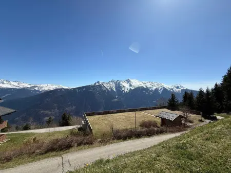 Appartement 4 pers aux Saisies, balcon vue montagne : photo 9