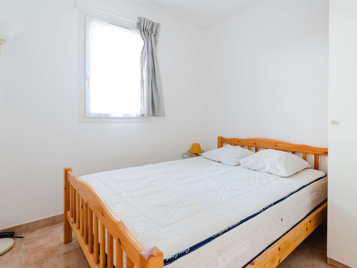 Appartement T2 à Saint-Pierre-la-Mer, parking et wifi - Photo 6