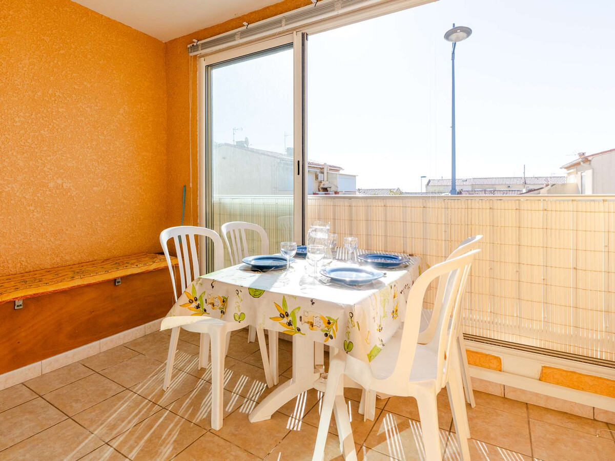 Appartement T2 à Saint-Pierre-la-Mer, parking et wifi - Photo 8