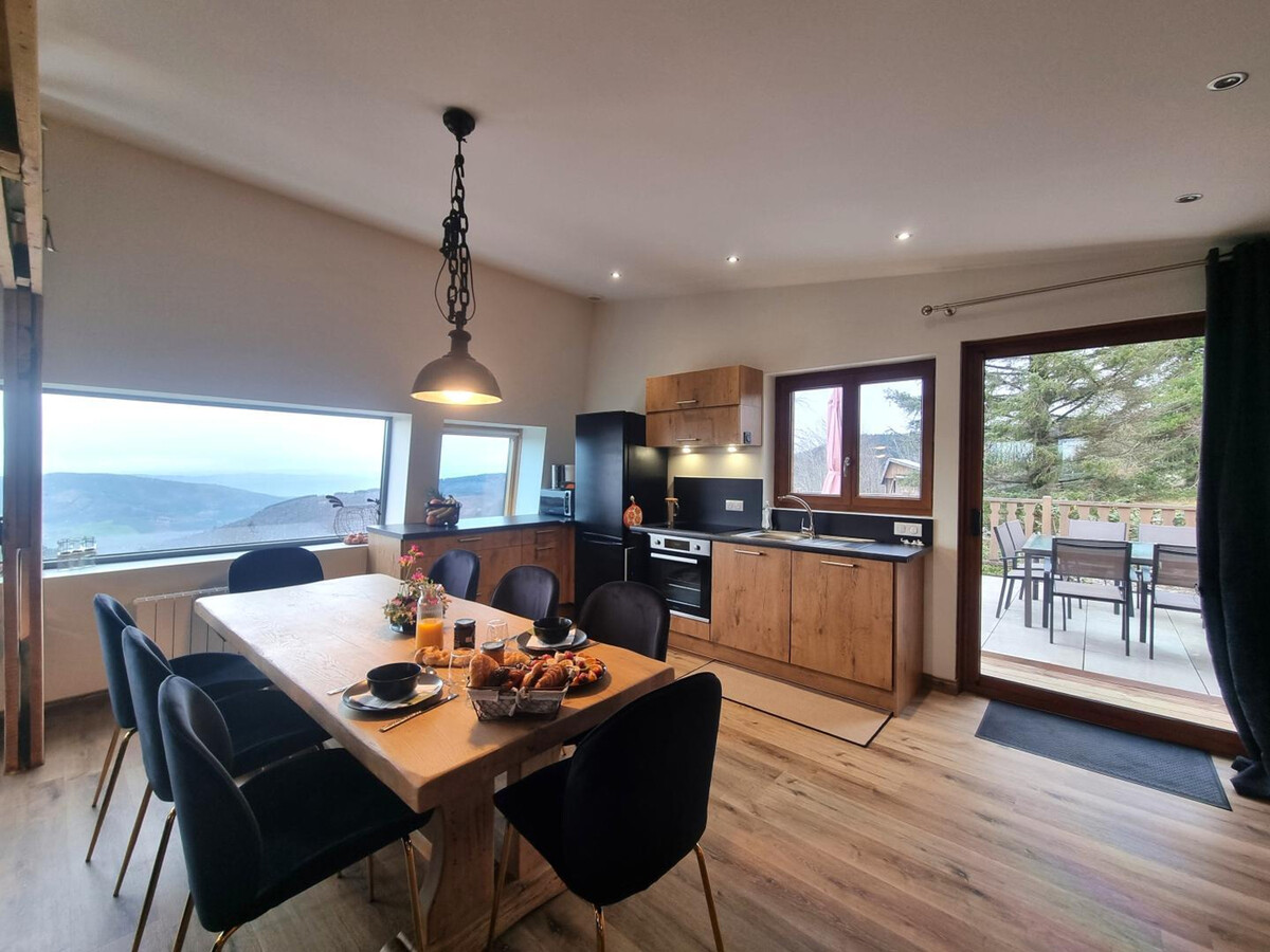 Gîte 90 m² au Bessat, jardin 1 500 m² pour 6 personnes - Photo 6
