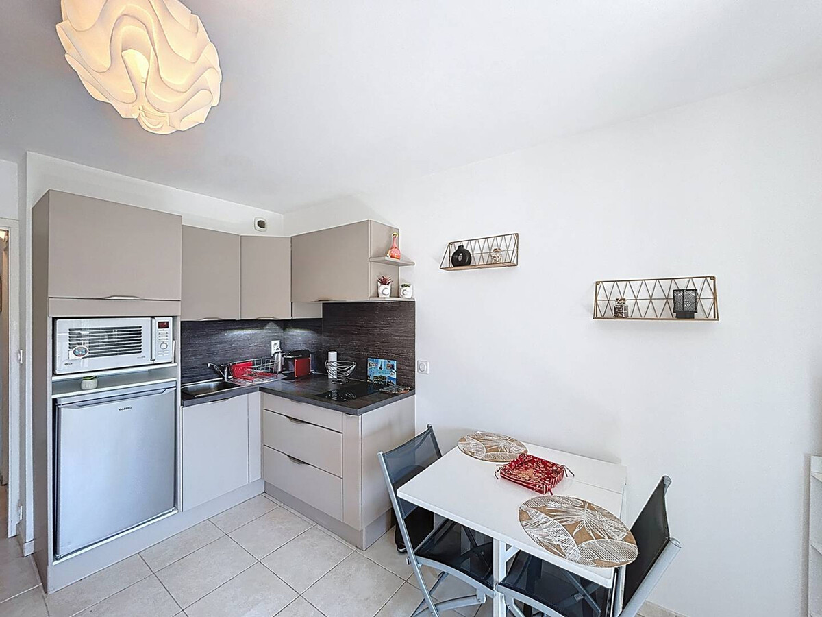 Studio terrasse parking - Saint-Cyr-sur-Mer plage - Photo 8