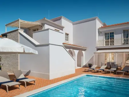 Villa Adele 8 pers. avec piscine chauffée à Tar
