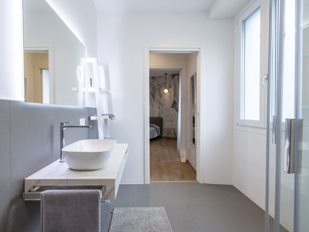 Appartement Marconi – 63 m² rénové, centre Chiavenna - Photo 21