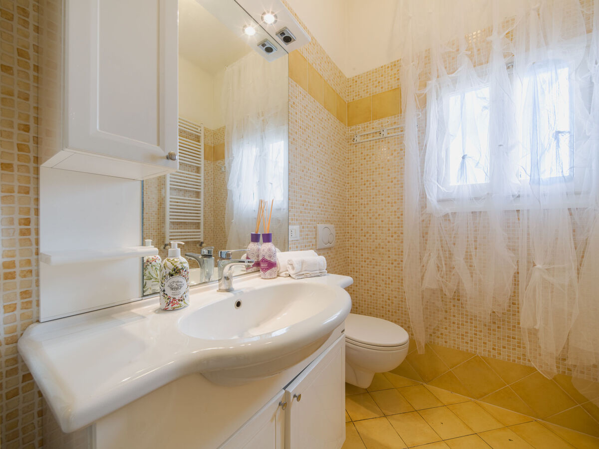 Appartamento La Conchiglia, 80 m² à Viareggio - Photo 18