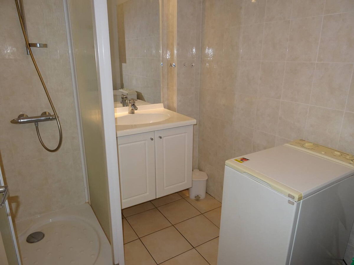 T2 38 m² avec parking, balcon et couchages multiples - Photo 7