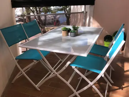 Location appartement à Canet en Roussillon, Studio Cosy avec Balcon, Animaux Acceptés, 4 Pers.