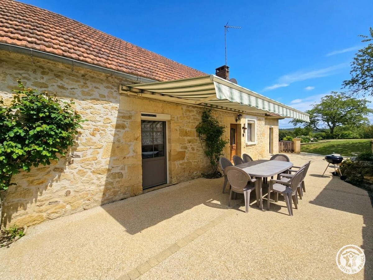 Gîte en pierres avec terrain de pétanque à Marquay - Photo 1