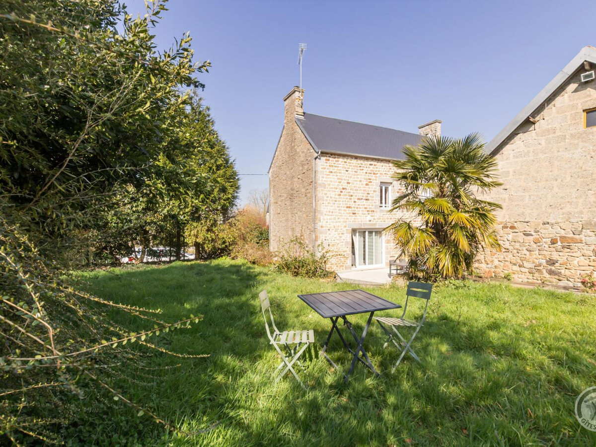 Gîte 4 pers. jardin clos et terrasse à Jullouville - Photo 1