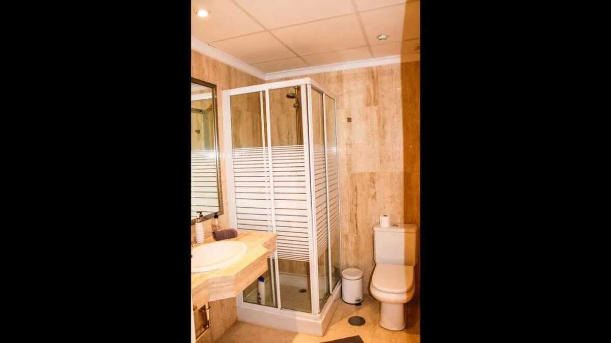Appartement 90 m² Marbella, 4 piscines, 6 personnes - Photo 17