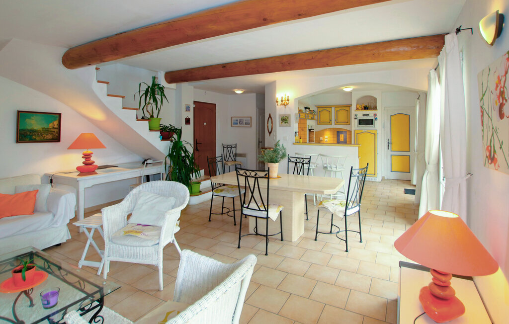 Maison provençale 6 pers. piscine et jardin 1300 m² - Photo 3