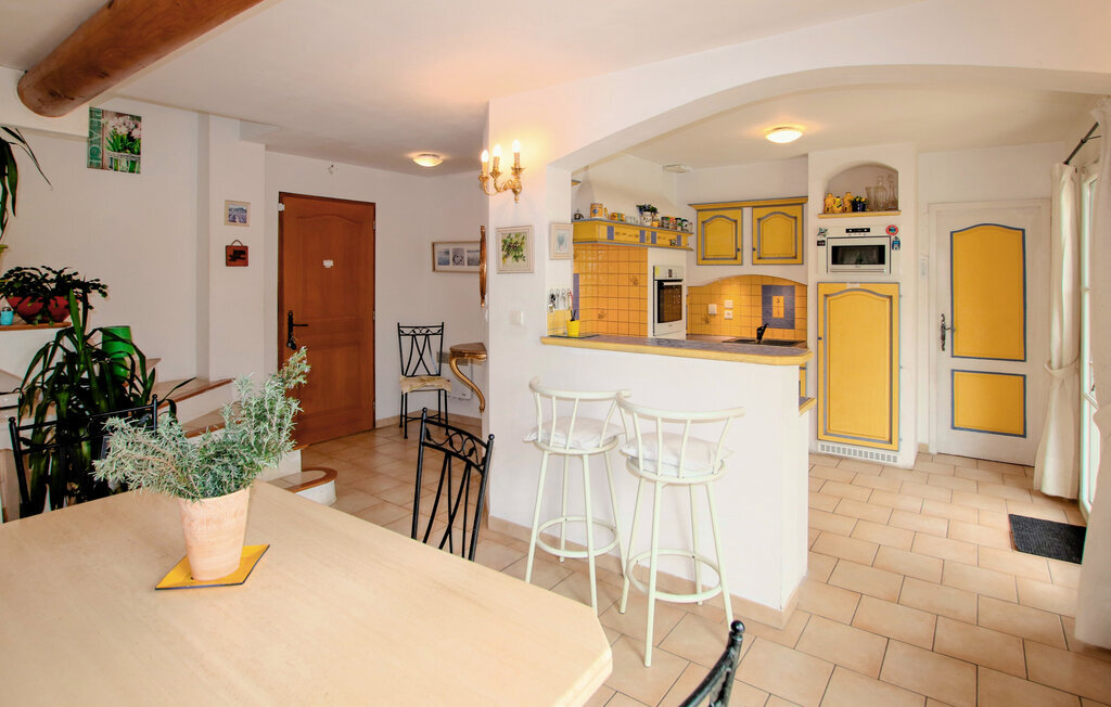 Maison provençale 6 pers. piscine et jardin 1300 m² - Photo 5