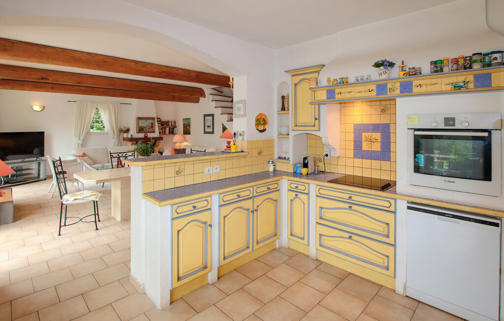 Maison provençale 6 pers. piscine et jardin 1300 m² - Photo 6