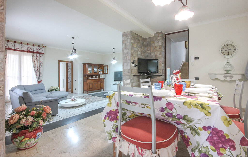 Villa Angela Holiday Apartment, Appartement 8 personnes à Angri - Photo 3