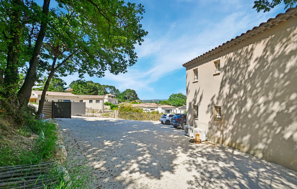 Maison 8 personnes avec piscine près d'Orsan - Photo 15