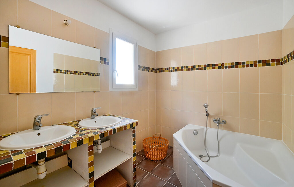 Maison 8 personnes avec piscine près d'Orsan - Photo 23