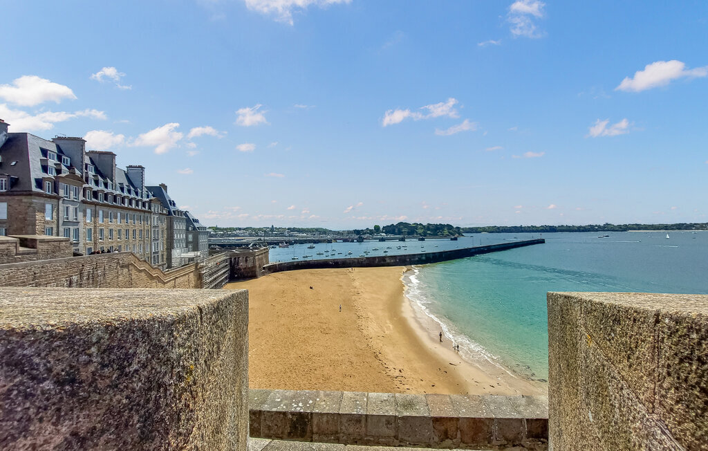 Petit appartement 19 m² à Saint-Malo, 5e étage - Photo 11