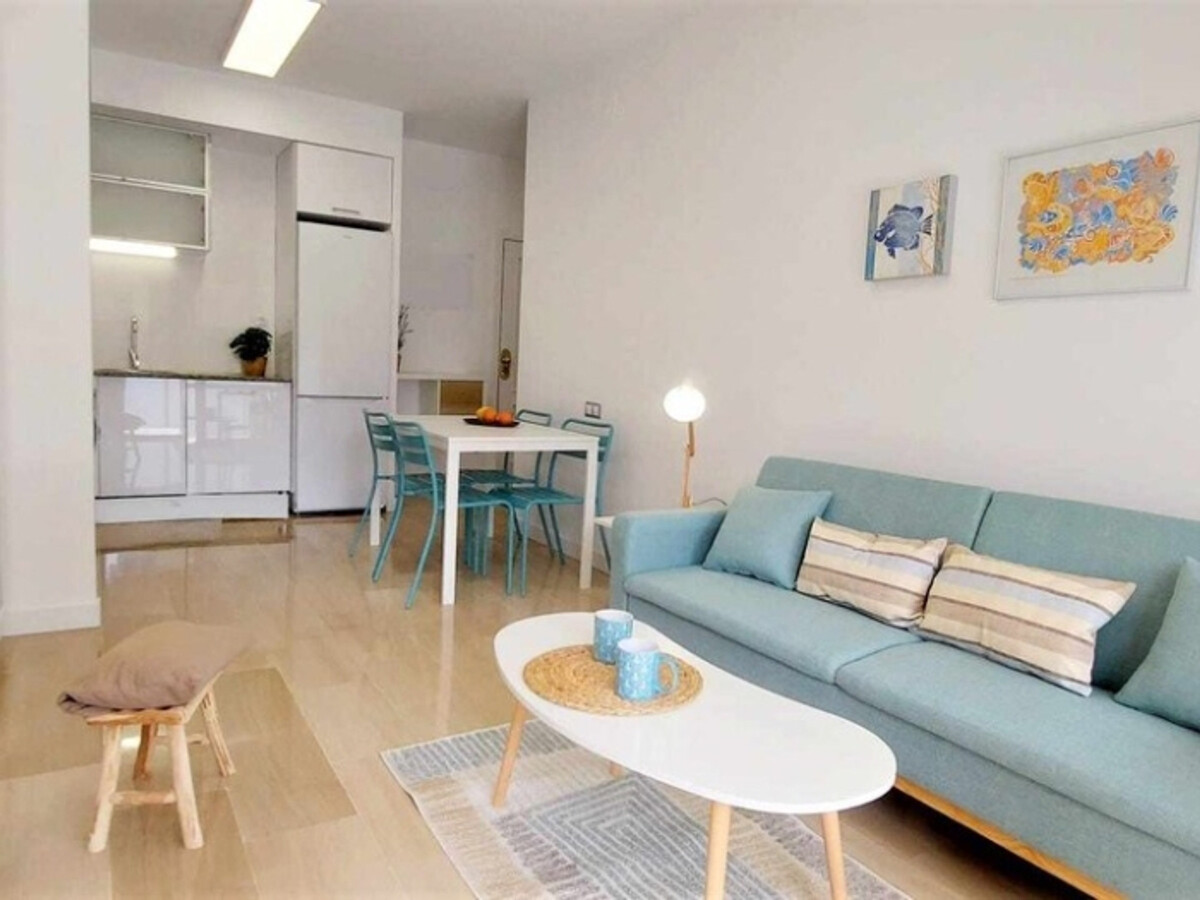 Appartement 2 chambres rénové, terrasse et piscine à Salou - Photo 15