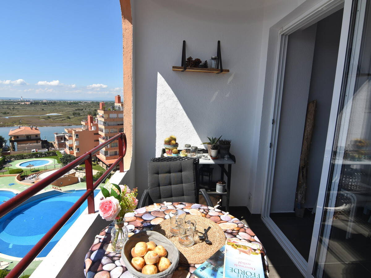 Studio Roses, plage Santa Margarida, piscine commune - Photo 3