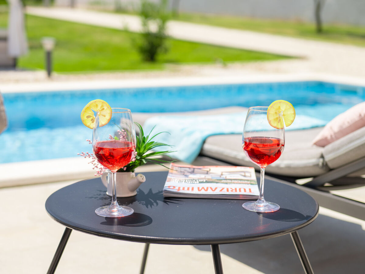 Villa Romantica, maison 2 pièces avec piscine chauffée - Photo 27