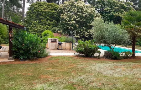 Maison en pierre avec piscine à Montcabrier : photo 12