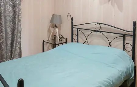 Maison en pierre avec piscine à Montcabrier : photo 13