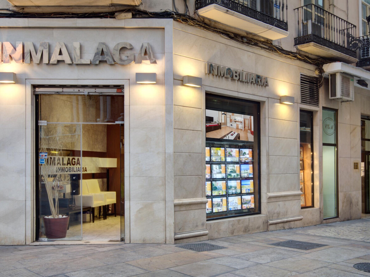 Apt 2 chambres centre historique Málaga, vue place Uncibay - Photo 17