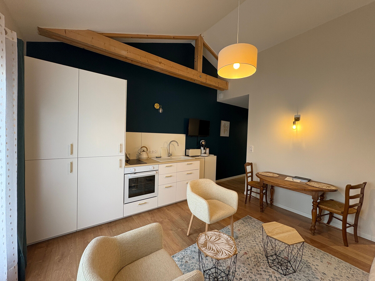 Gîte de caractère avec piscine chauffée à Port-Saint-Père - Photo 3
