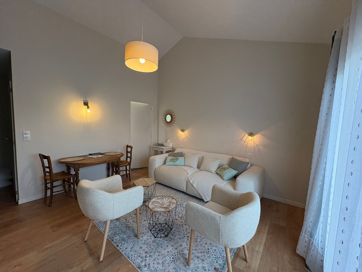 Gîte de caractère avec piscine chauffée à Port-Saint-Père - Photo 5
