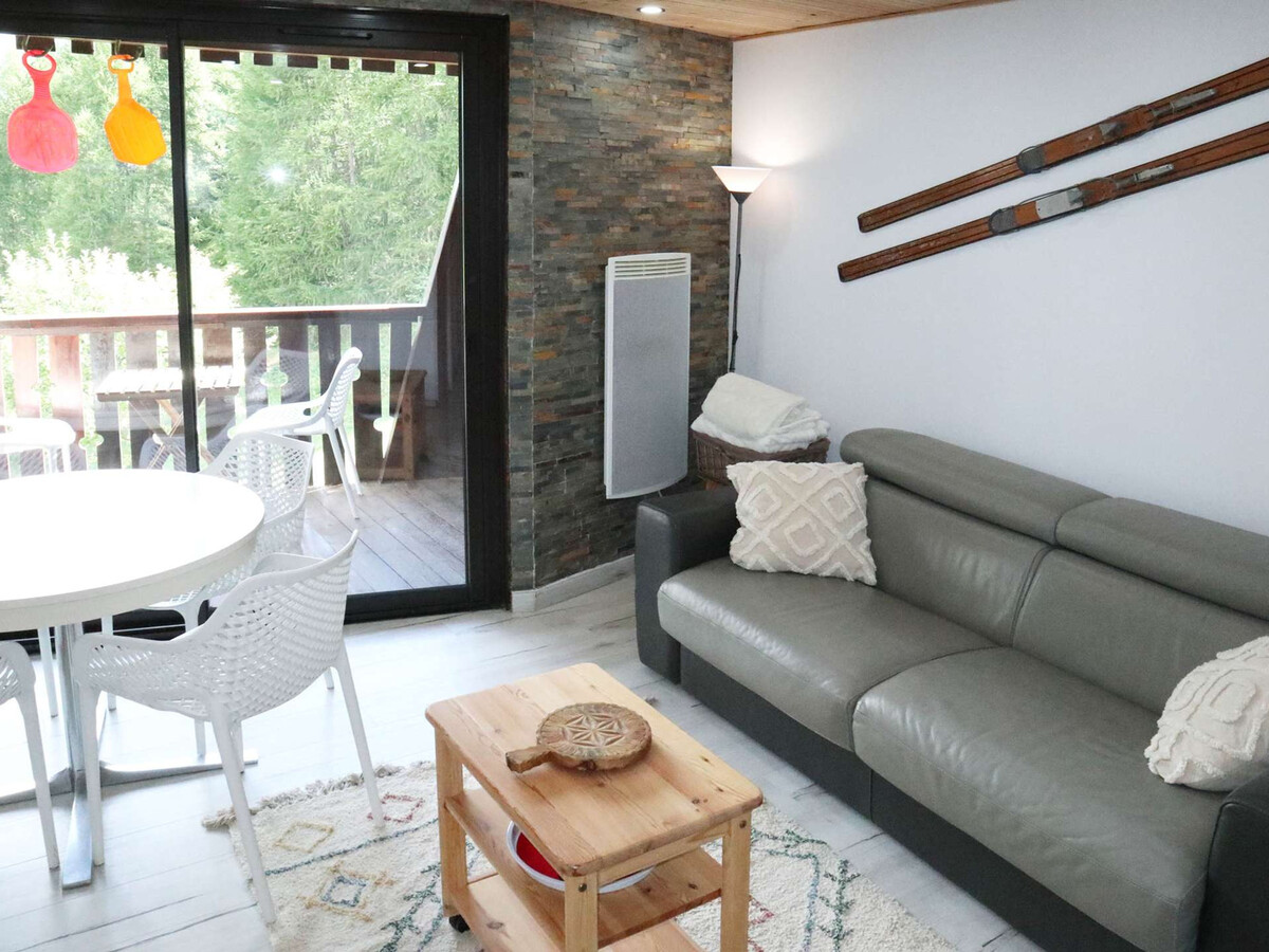 Studio 5 pers. bord de piste aux Orres, balcon vue piste - Photo 1