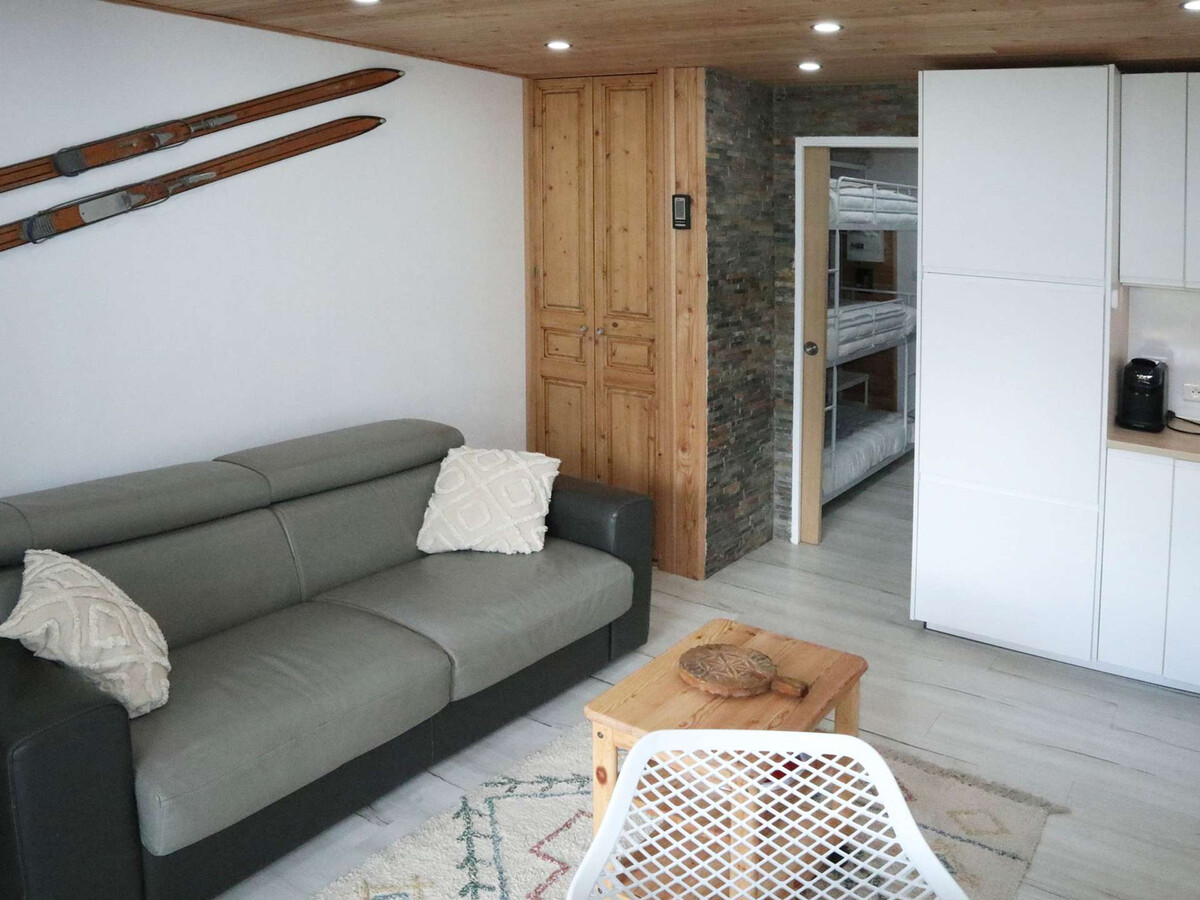 Studio 5 pers. bord de piste aux Orres, balcon vue piste - Photo 2