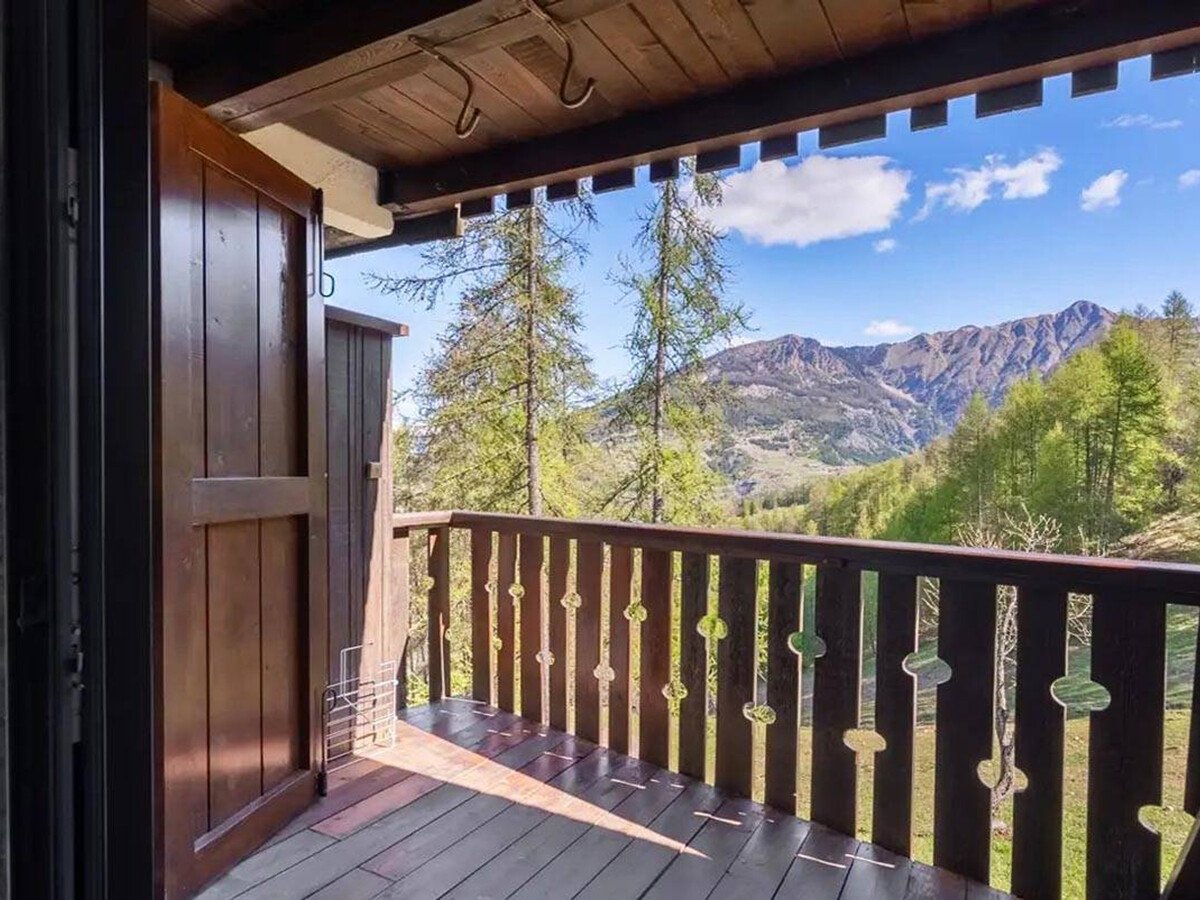 Studio 5 pers. bord de piste aux Orres, balcon vue piste - Photo 8