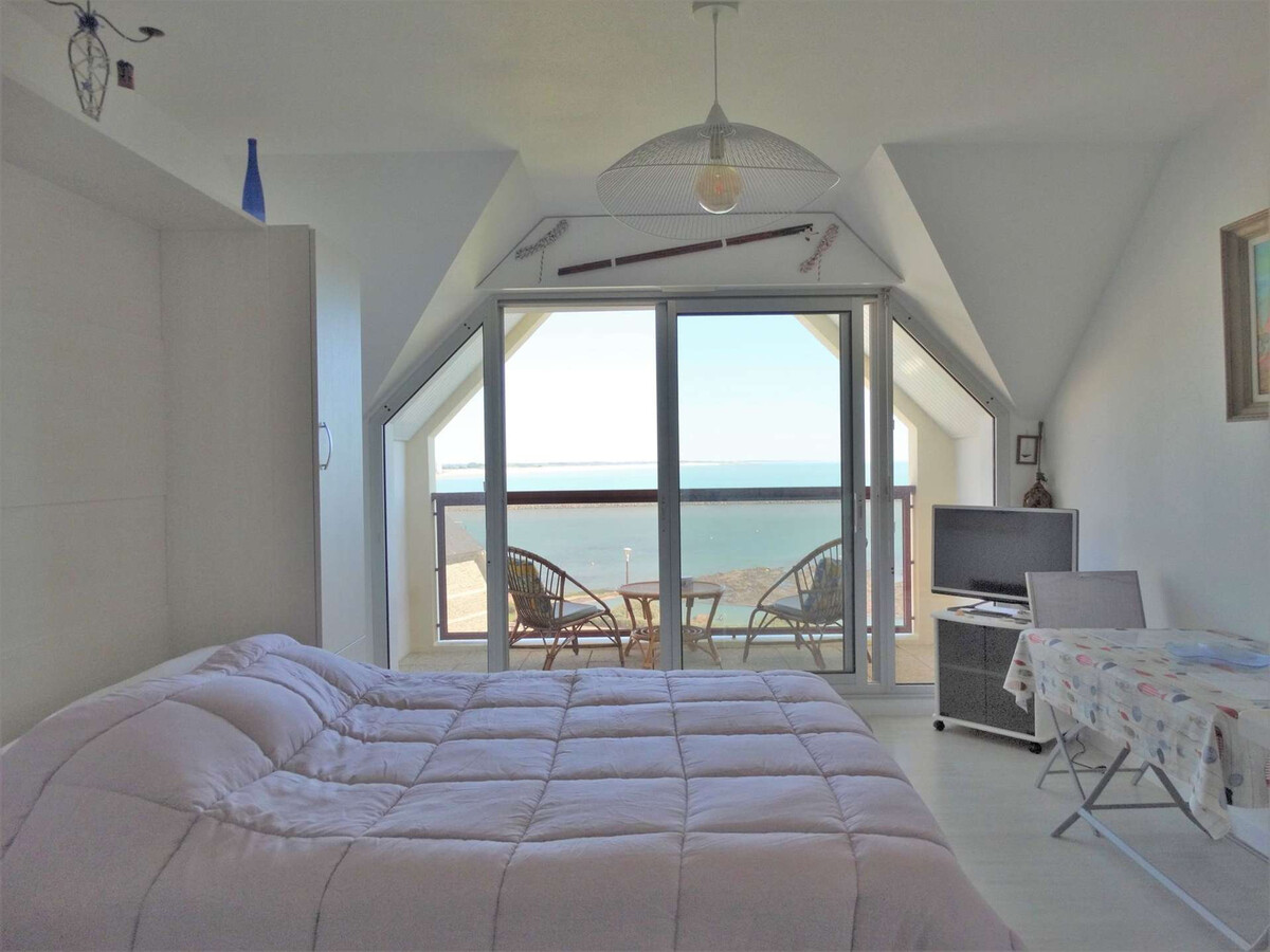 Studio vue bassin, balcon sud-est à Saint-Gilles-Croix-de-Vie - Photo 4
