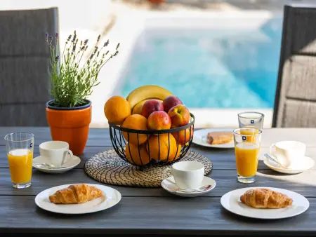 Maison Larus avec piscine privée à Malinska : photo 10