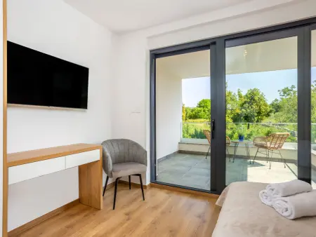 Maison Larus avec piscine privée à Malinska : photo 22