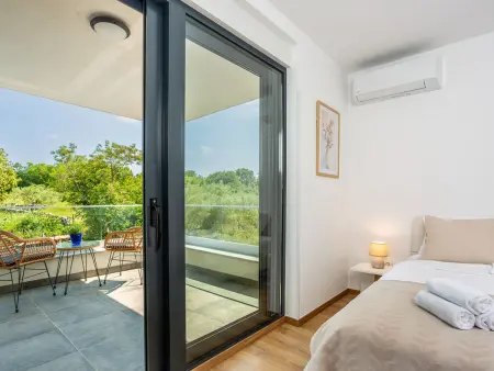 Maison Larus avec piscine privée à Malinska : photo 24