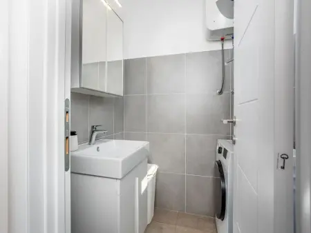 Maison Larus avec piscine privée à Malinska : photo 36