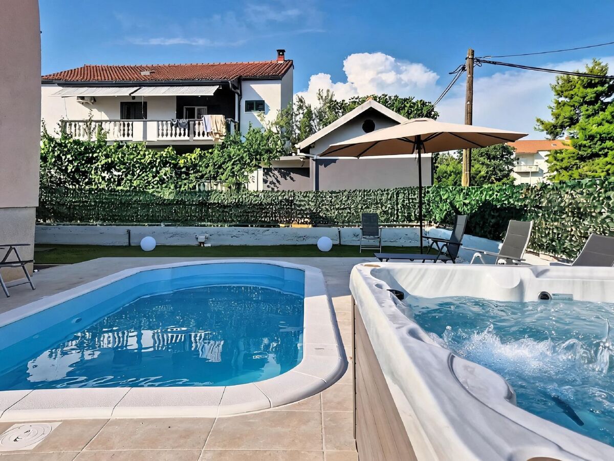 Maison Helen à Zadar, piscine privée à 2 km de la mer - Photo 3