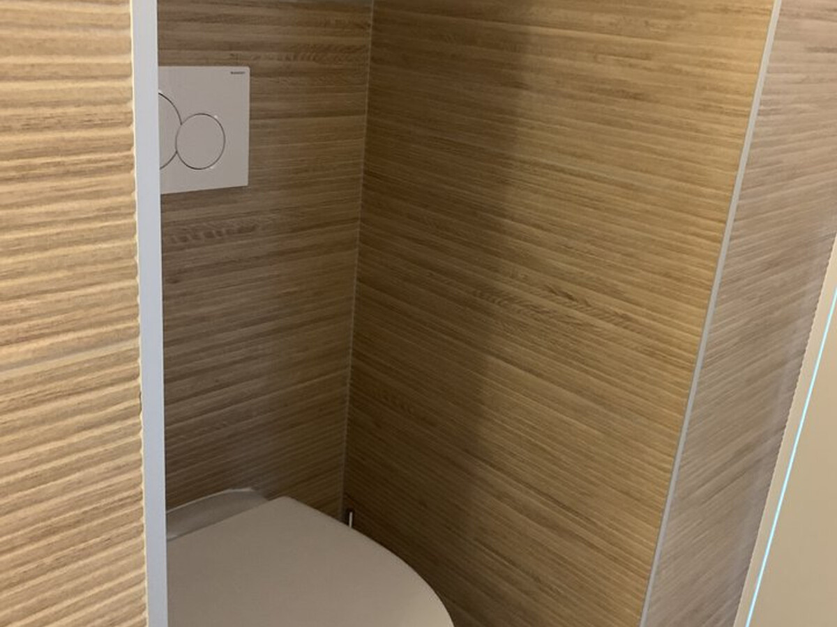 T2 rénové à Hyères avec piscine, parking et clim - Photo 6