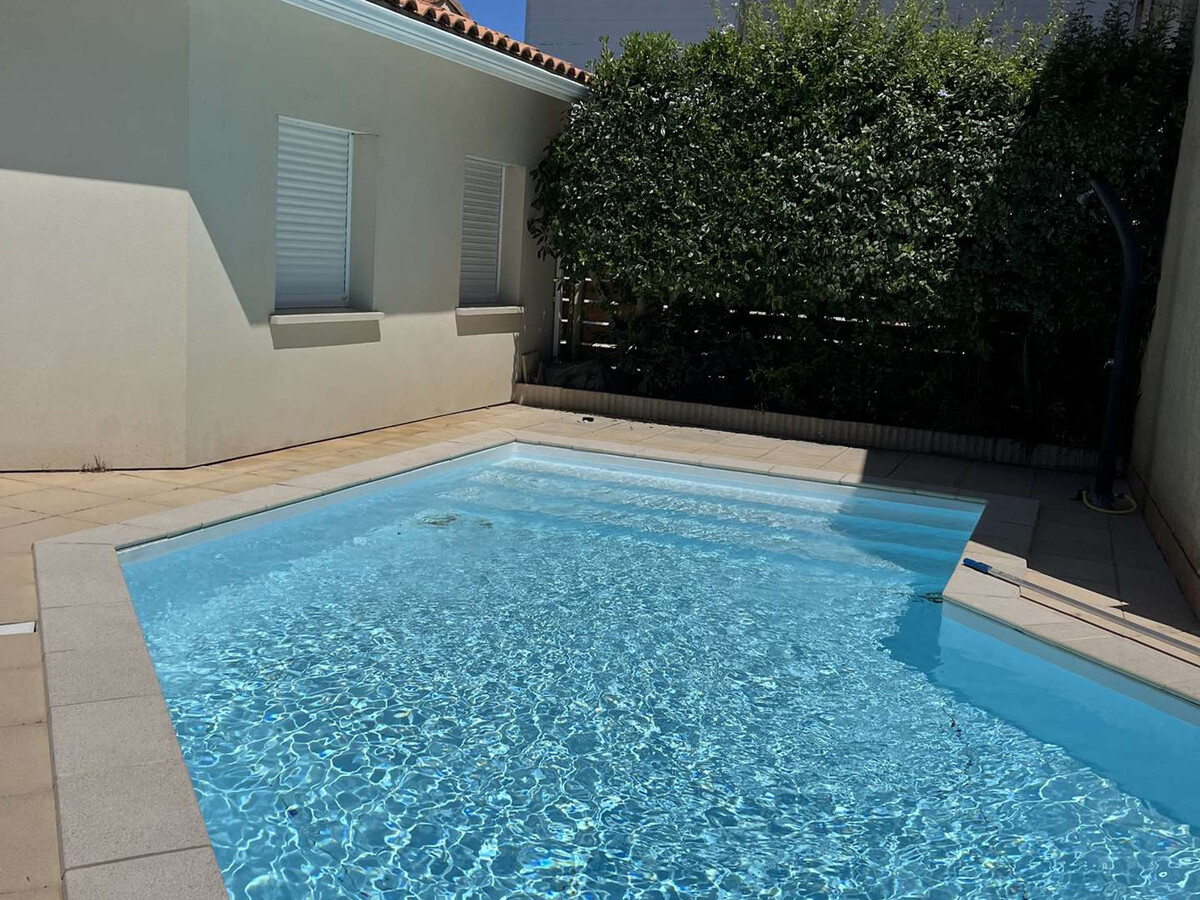 Villa 6 pers. avec piscine et terrasse ensoleillée - Photo 12
