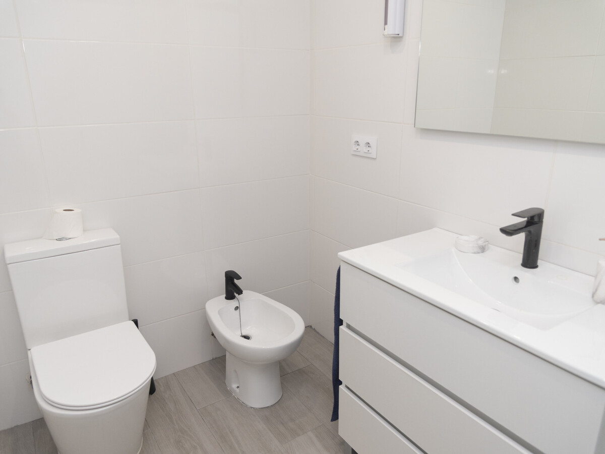 Appartement 2 chambres, première ligne de plage à Cullera - Photo 8