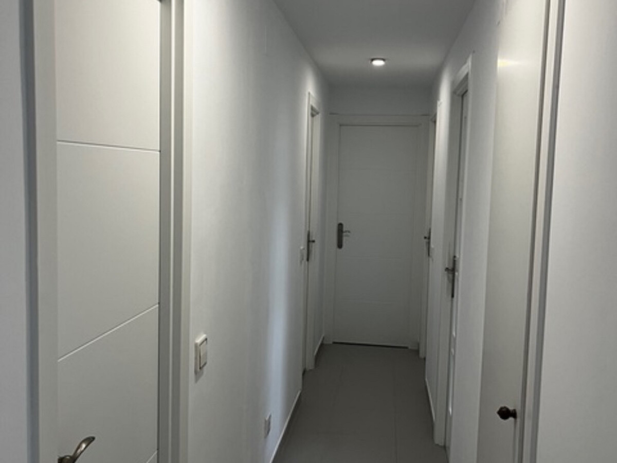 Appartement 2 chambres, première ligne de plage à Cullera - Photo 17