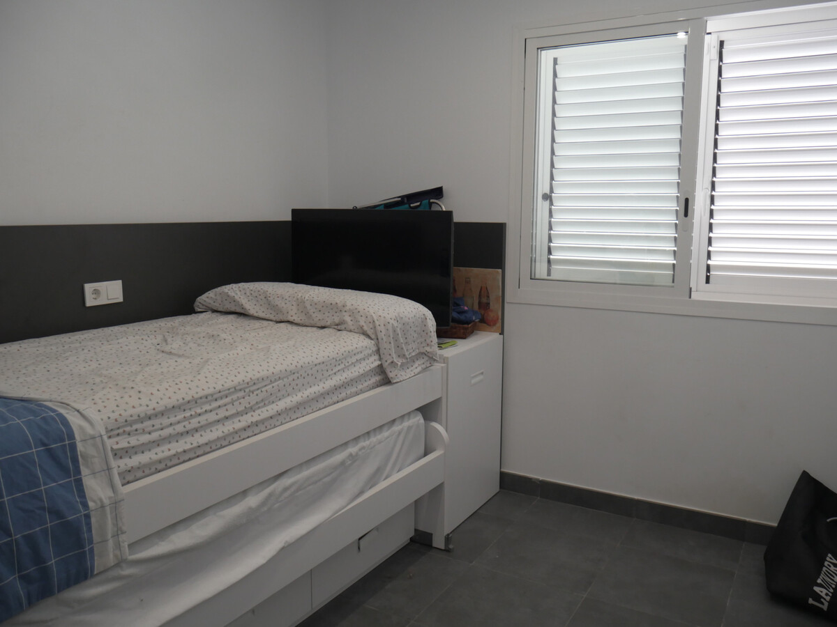 Appartement neuf 2 chambres à Cullera, vue mer, piscine - Photo 12
