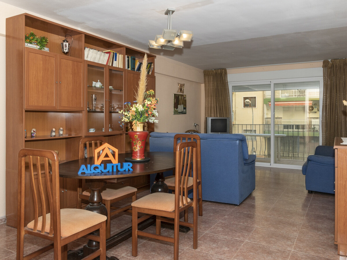 Appartement 2 chambres à 200 m de Playa San Antonio - Photo 2