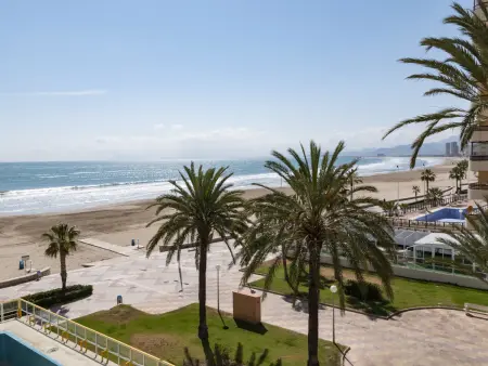 Location appartement à Cullera, Appartement familial en bord de mer avec piscine et Wi-Fi à Cullera